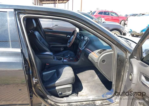 2012 Chrysler 300 Limited z USA, uszkodzony, nr VIN 2C3CCACG4CH263518